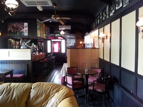 Royal Spa Hotel & Cafe