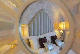 Castle Hotel