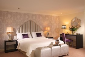 Castle Hotel