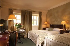 Castle Hotel