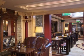 Castle Hotel