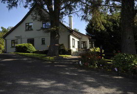 Pine Grove Bed and Breakfast