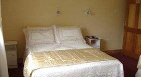 Riverwalk House B&B