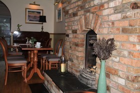 The Lake House Country Hotel