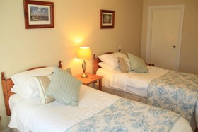 The Lake House Country Hotel