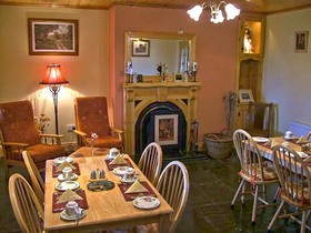 Sea Crest Farmhouse B&B