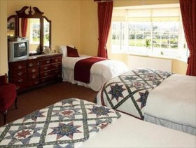 Coomassig View B & B