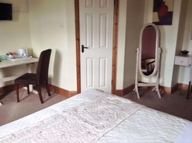 Deerpark Manor Bed & Breakfast