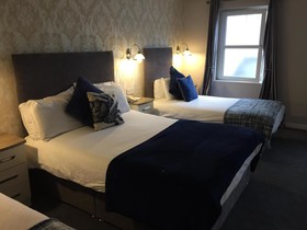 Castle Arch Hotel