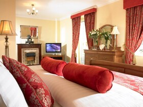 Bridge House Hotel, Spa & Leisure