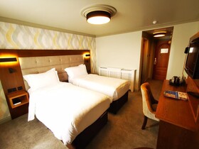 Bridge House Hotel, Spa & Leisure