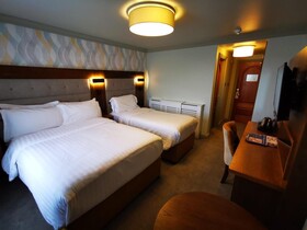 Bridge House Hotel, Spa & Leisure