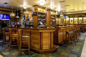 Dooley's Hotel