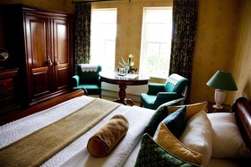 Ardmore Country House