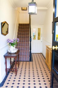 Saint Anthony’s Riverside B&B