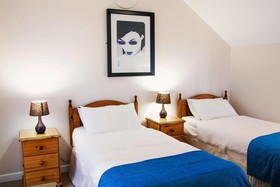 Woodside Lodge