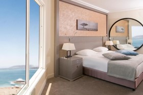 VERT Dead Sea Hotel