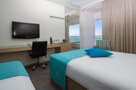 VERT Dead Sea Hotel