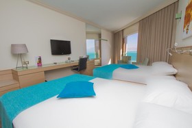 VERT Dead Sea Hotel