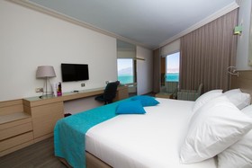 VERT Dead Sea Hotel