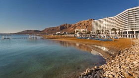 VERT Dead Sea Hotel