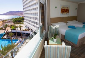 VERT Dead Sea Hotel
