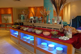 Adi Hotel