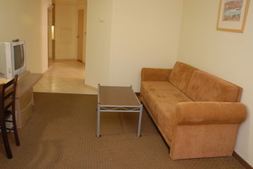 Adi Hotel