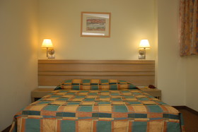 Adi Hotel