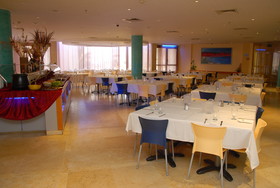 Adi Hotel