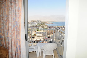 Adi Hotel