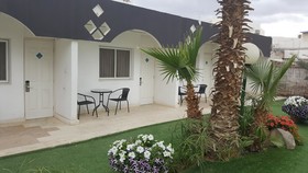 Americana Hotel