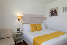 Americana Hotel