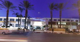 Americana Hotel