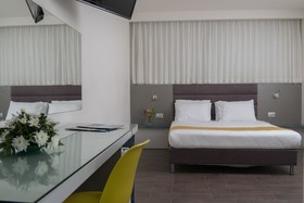 Americana Hotel