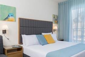 Americana Hotel