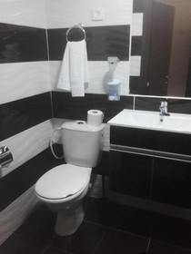 Camelot Suites Motel