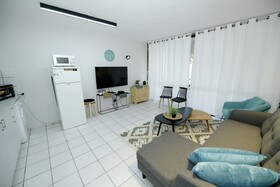 Lev Eilat Apartments by YalaRent