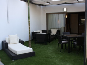 Rich Luxury Suites
