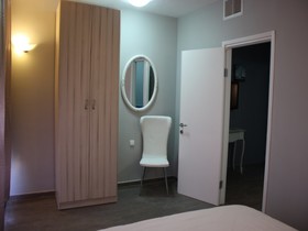 Rich Luxury Suites