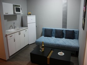 Rich Luxury Suites
