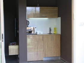 Rich Luxury Suites