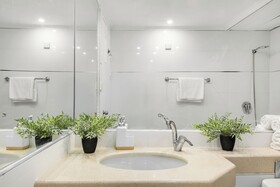 Royal Park Resort Apartments by Sea N' Rent