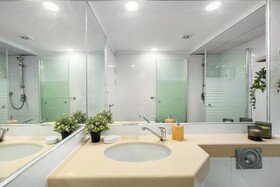 Royal Park Resort Apartments by Sea N' Rent