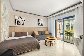 Royal Park Resort Apartments by Sea N' Rent