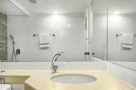 Royal Park Resort Apartments by Sea N' Rent