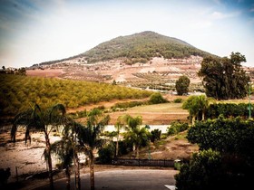 Pearl of the Valley Hotel