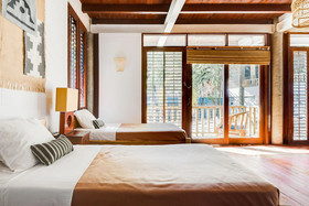 Mantur Beit Oren by Selina