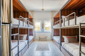 Mantur Beit Oren by Selina