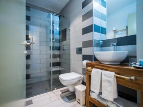 Bat Galim Boutique Hotel